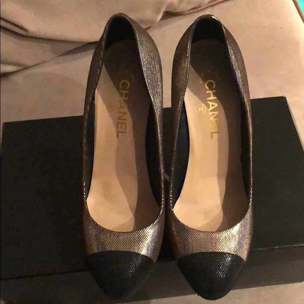 Chanel light gold pumps - Picture 6 of 7